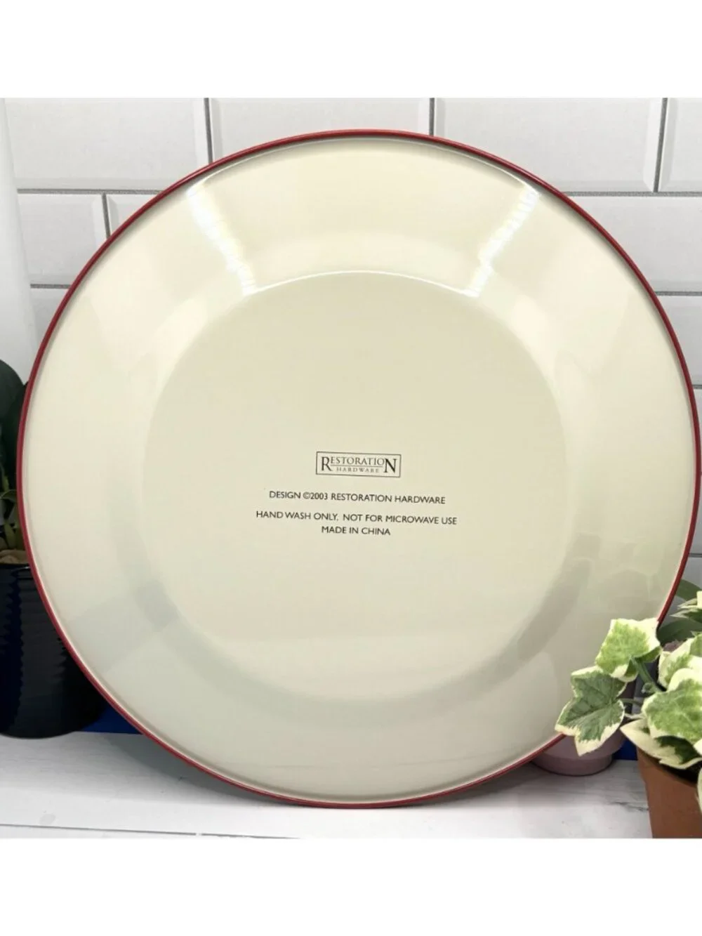 Holiday Tin Plates Set Of 4 Red & White Christmas Tree Design Tableware